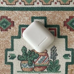 Airpods 2nd Gen With Charging Case - Great Condition